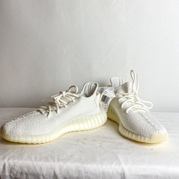🆕 Adidas Yeezy Boost 350 V2 'Cream White / Triple White' Size 9.5 - Picture 7 of 11